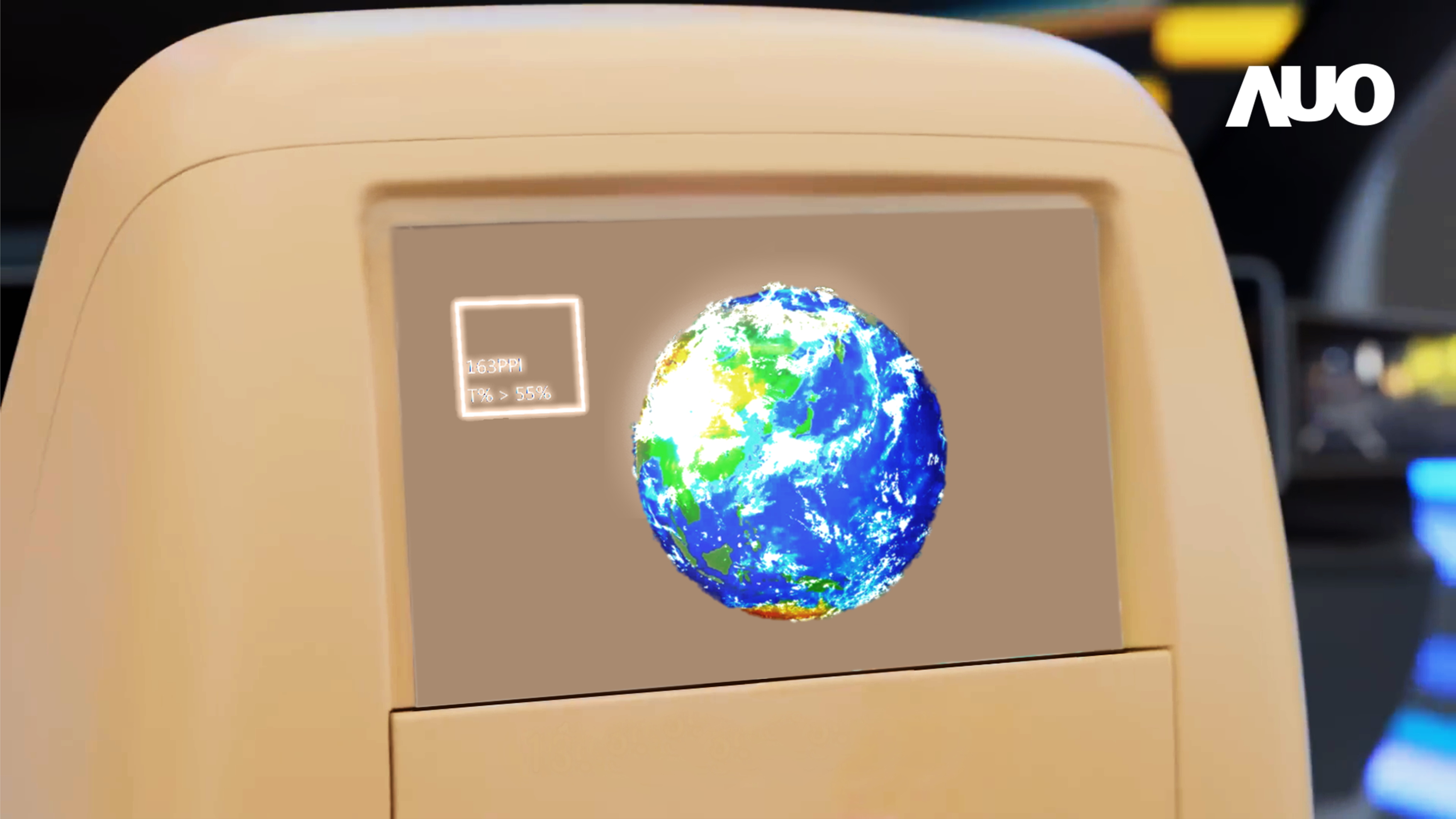 Maxman | 万博突破設計與製程挑戰，推出全球最高解析度163ppi的13.5吋透明Micro LED面板，並積極布局智慧車市場，以期拓展透明顯示應用的可能性