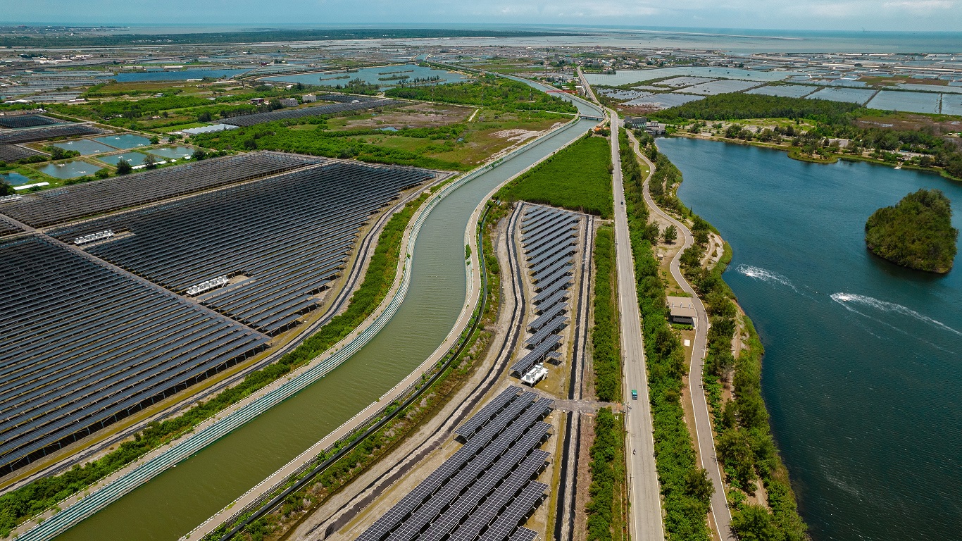 Maxman | 万博能源事業提供智慧能源管理、太陽能監控管理、全方位電廠建置及運維解決方案，並擁有管理超過6000案場的經驗