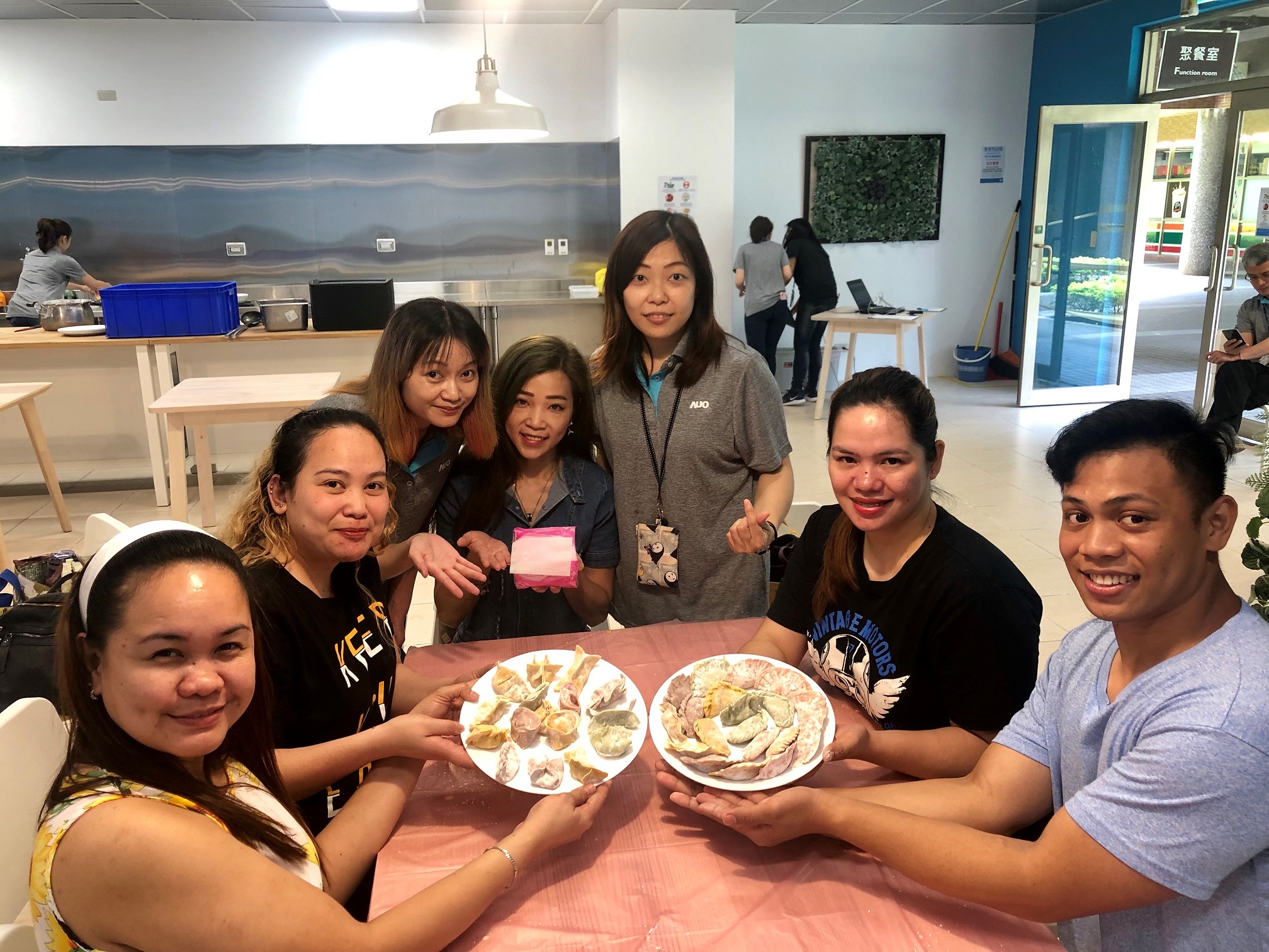 Maxman | 万博將DEI理念貫徹到企業文化和實踐，舉辦如台菲廚藝交流等活動，讓同仁了解彼此文化差異、培養情感